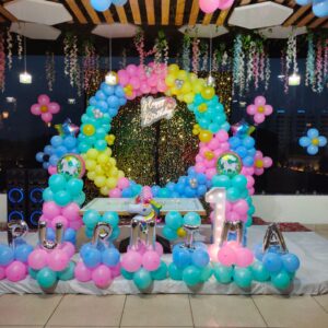 Unicorn-Themed Balloon Decor