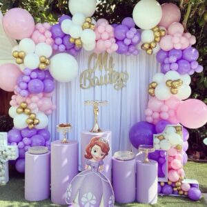 👑 Princess-Themed Balloon Decor